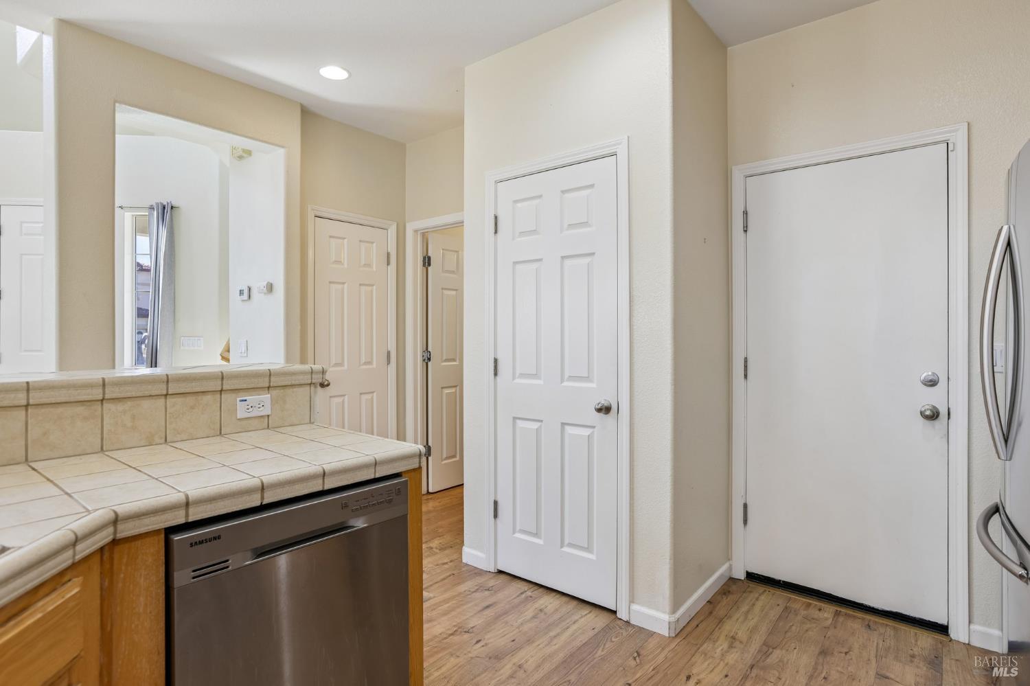 2206 Cox Lane Fairfield CA 94533