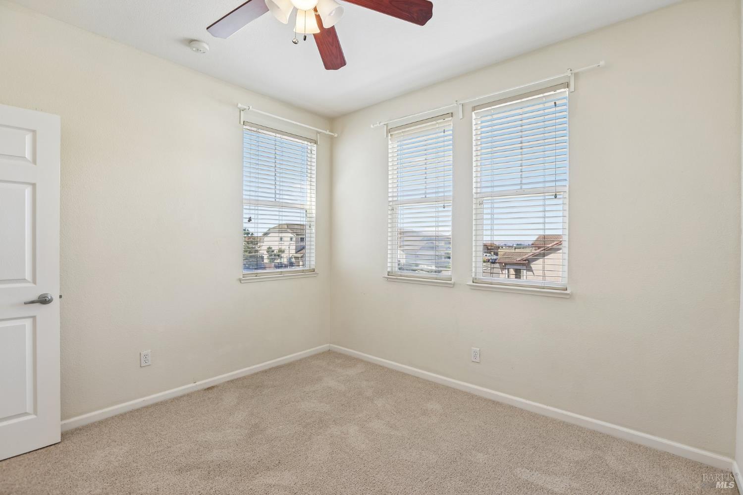 2206 Cox Lane Fairfield CA 94533