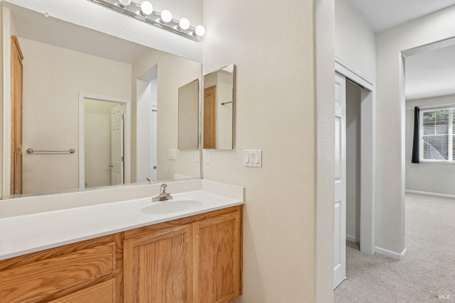 2206 Cox Lane Fairfield CA 94533