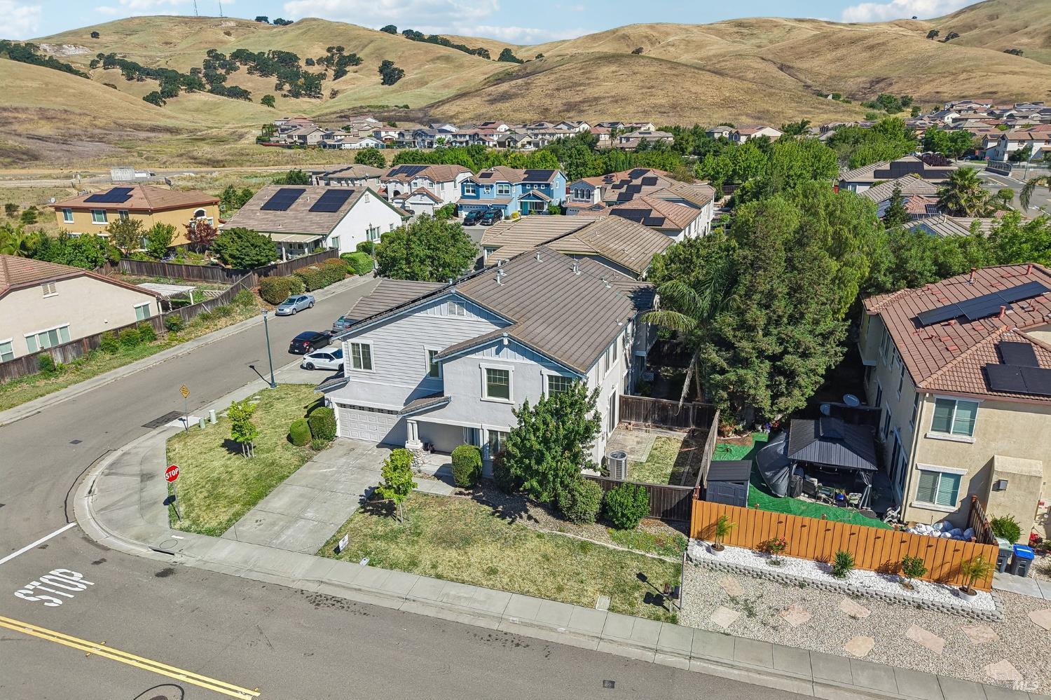 2206 Cox Lane Fairfield CA 94533