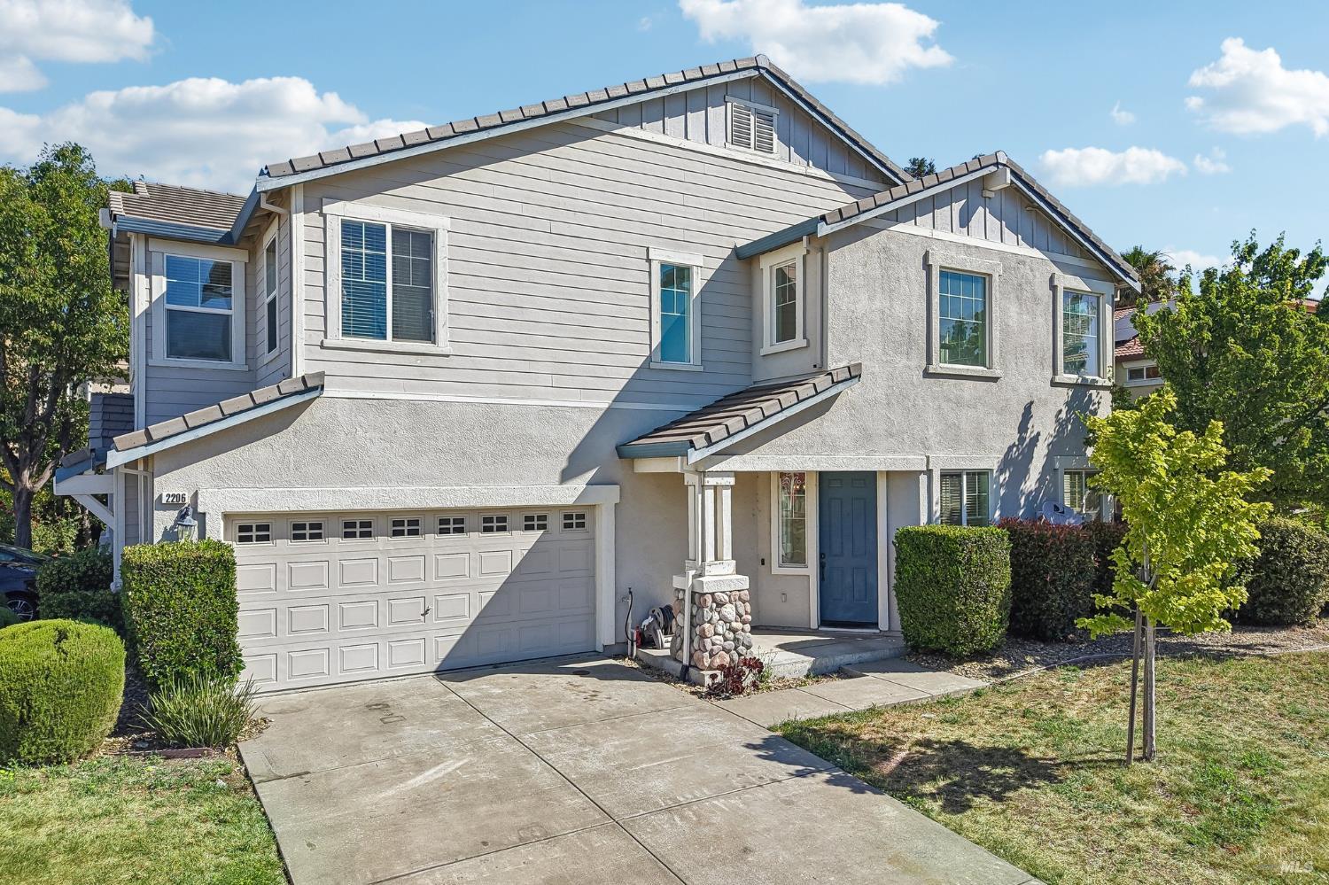 2206 Cox Lane Fairfield CA 94533