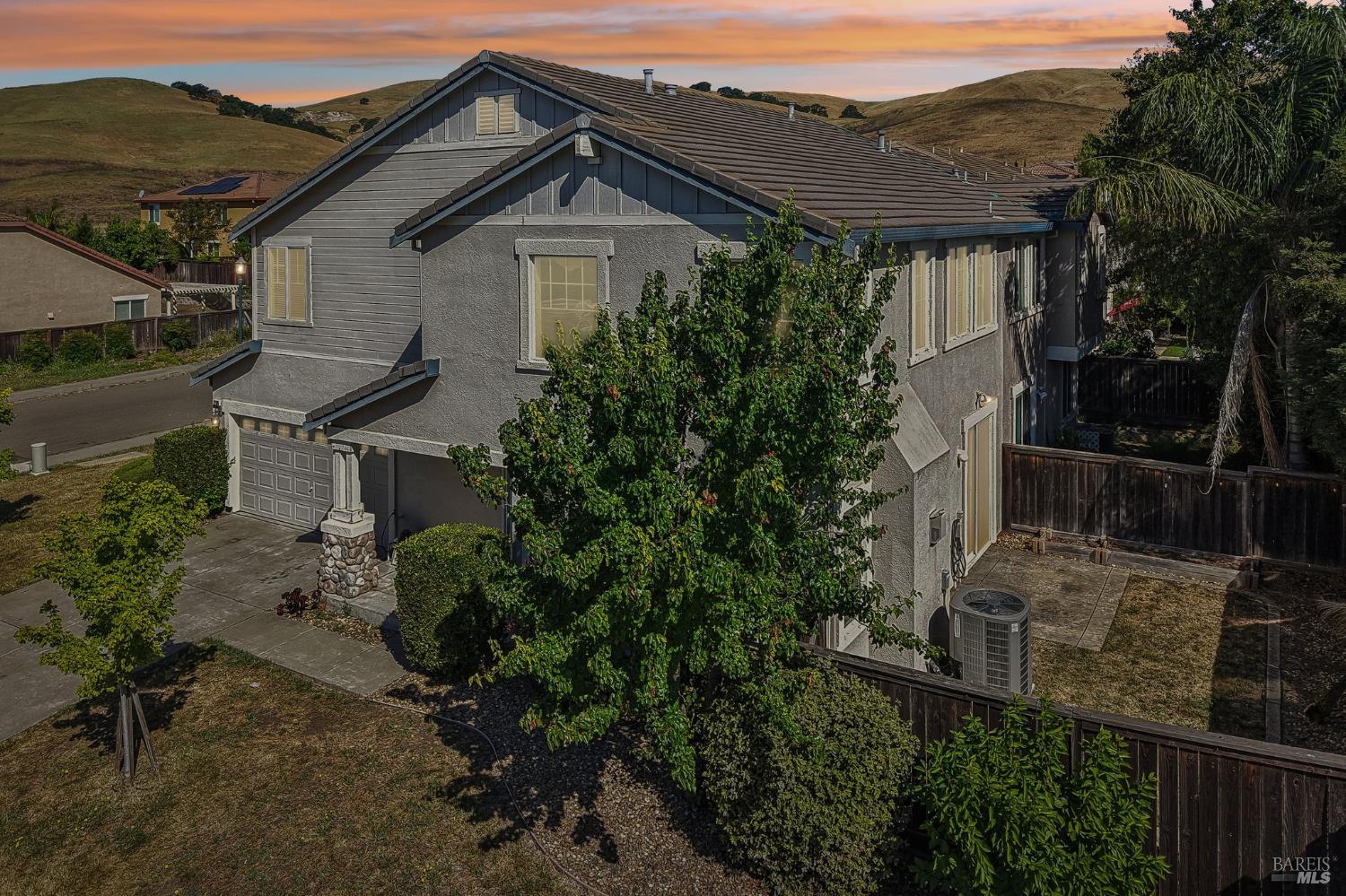 2206 Cox Lane Fairfield CA 94533