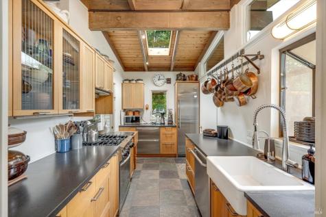 15551 Brookview Drive Sonoma CA 95476