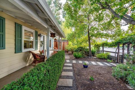 856 5th Street W Sonoma CA 95476