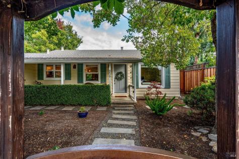 856 5th Street W Sonoma CA 95476