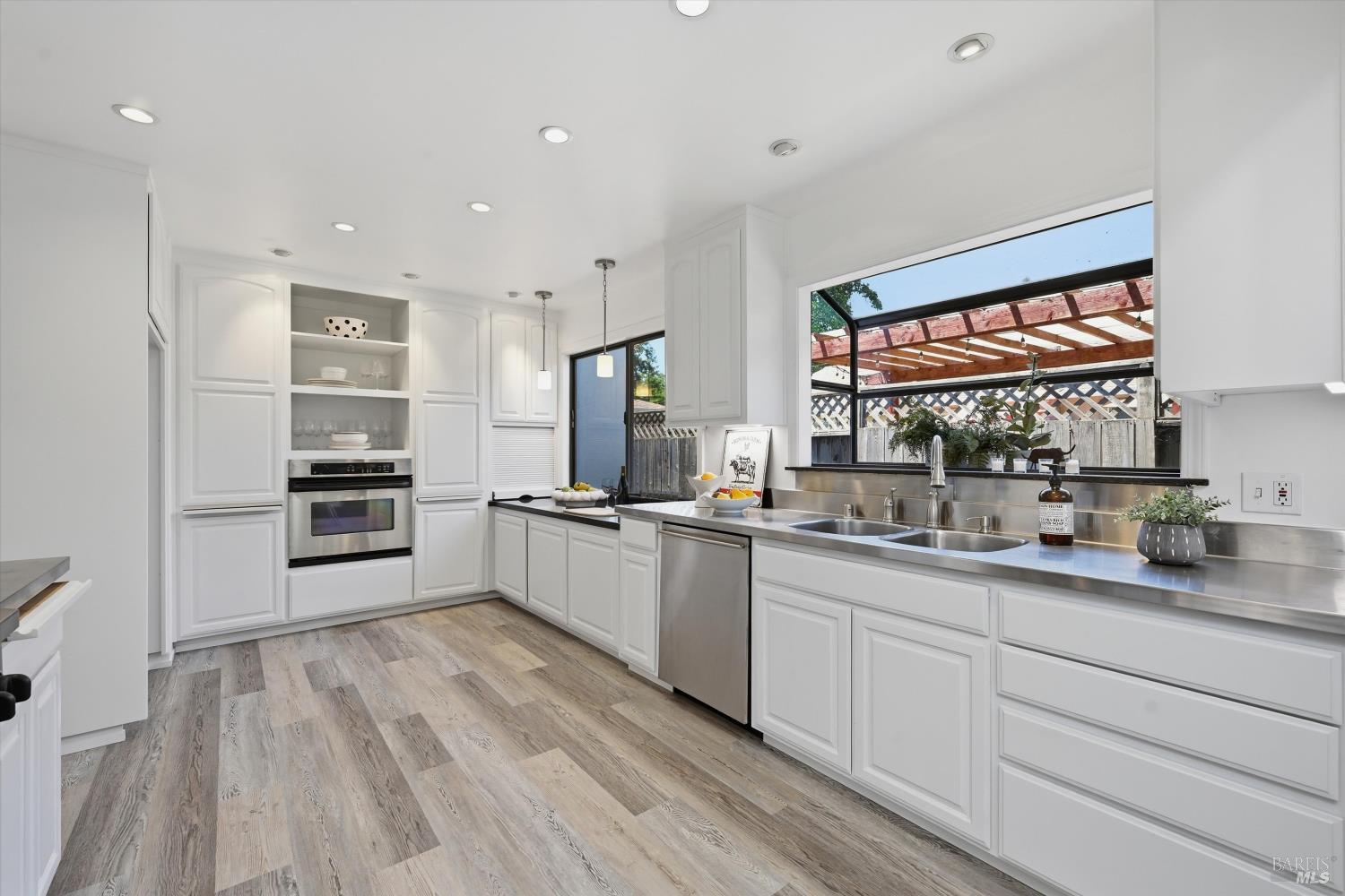764 Lathrop Street Napa CA 94558