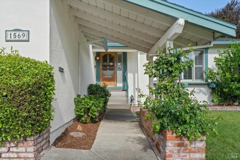 1569 Trellis Lane Petaluma CA 94954