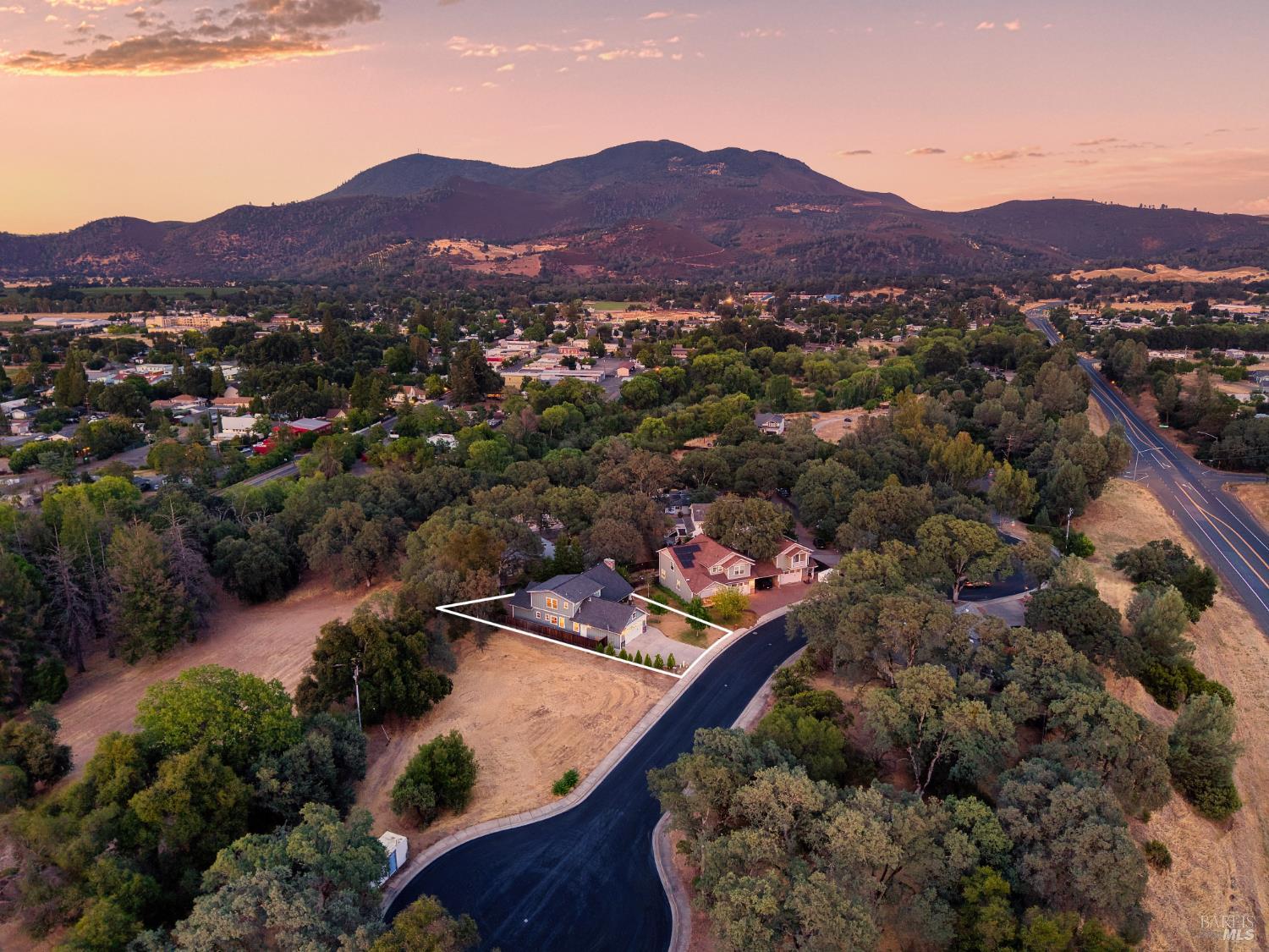 3740 Oak Tree Court Kelseyville CA 95451