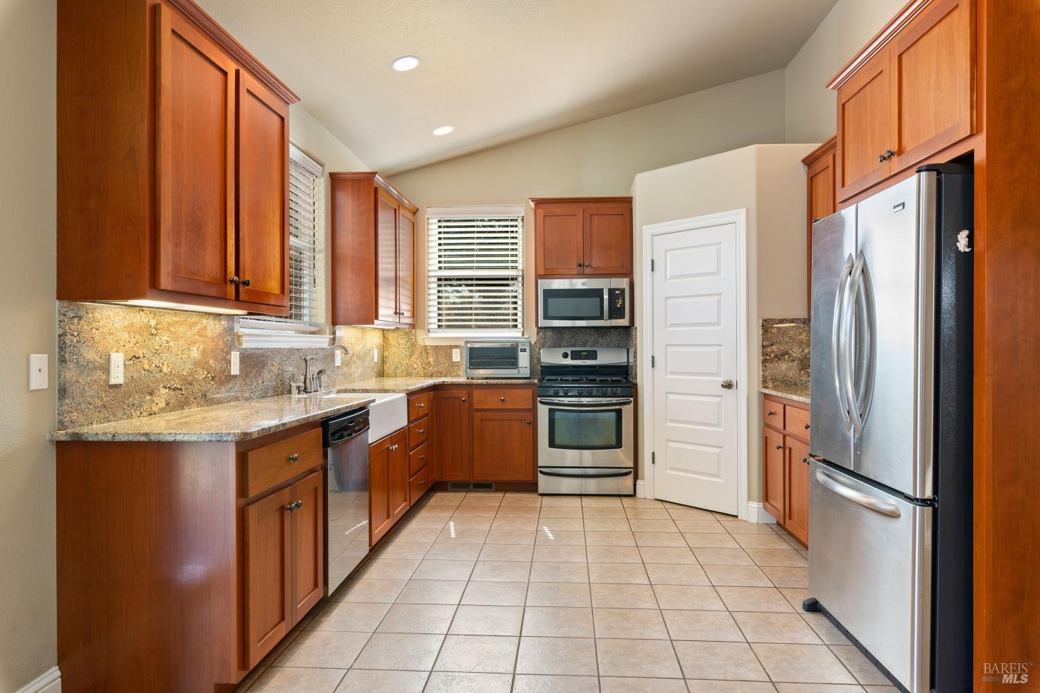 3740 Oak Tree Court Kelseyville CA 95451