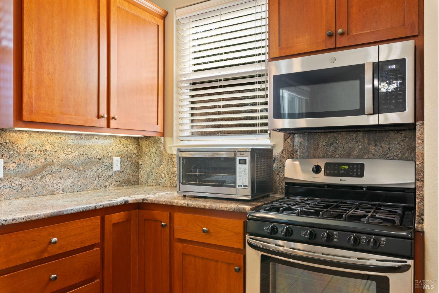 3740 Oak Tree Court Kelseyville CA 95451