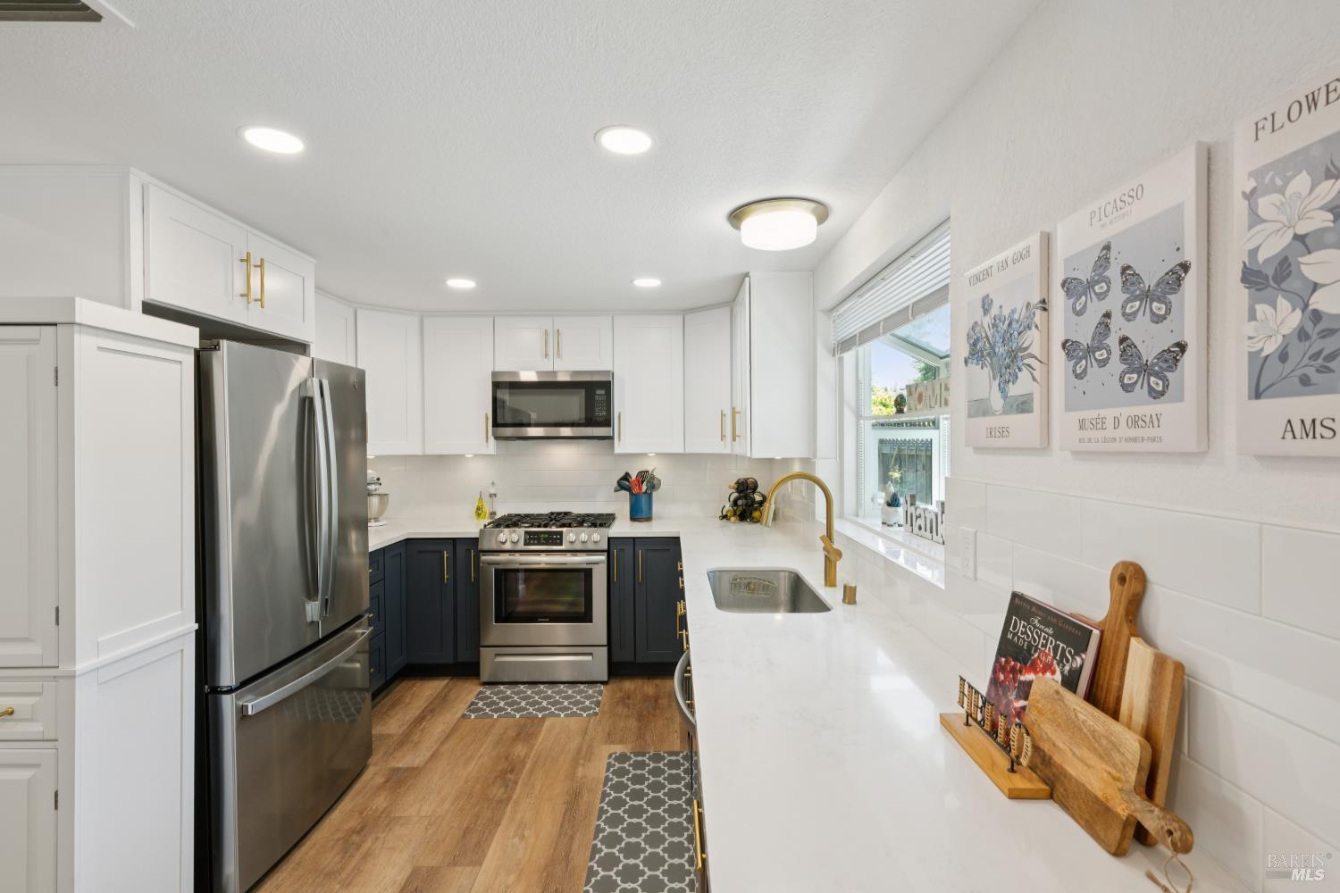 2321 Mandarin Lane Santa Rosa CA 95401