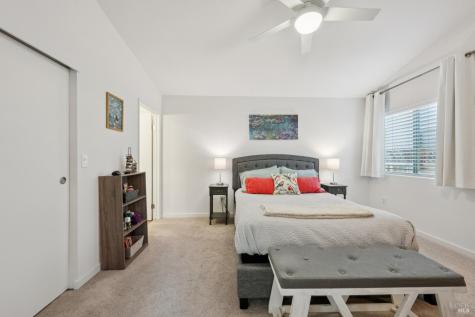 2321 Mandarin Lane Santa Rosa CA 95401