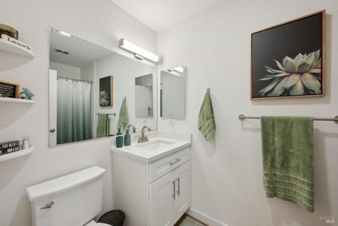 2321 Mandarin Lane Santa Rosa CA 95401