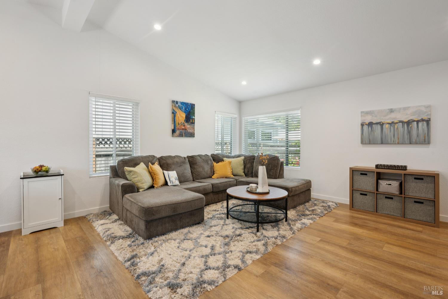2321 Mandarin Lane Santa Rosa CA 95401