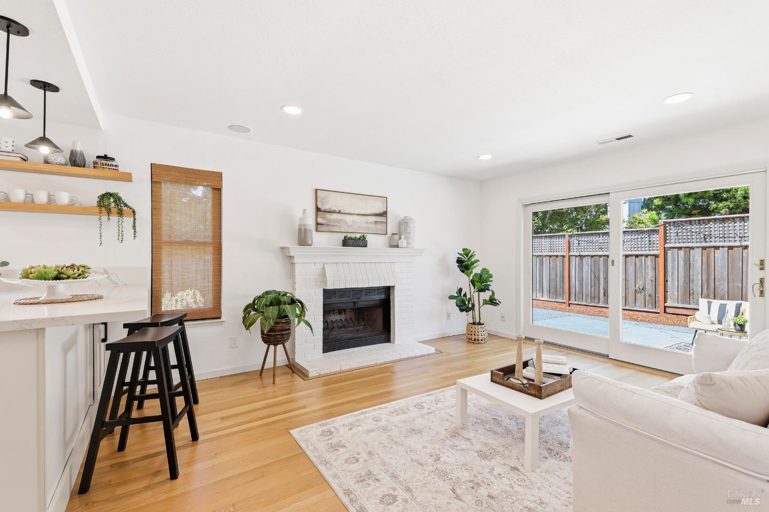 505 Teton Court Petaluma CA 94954