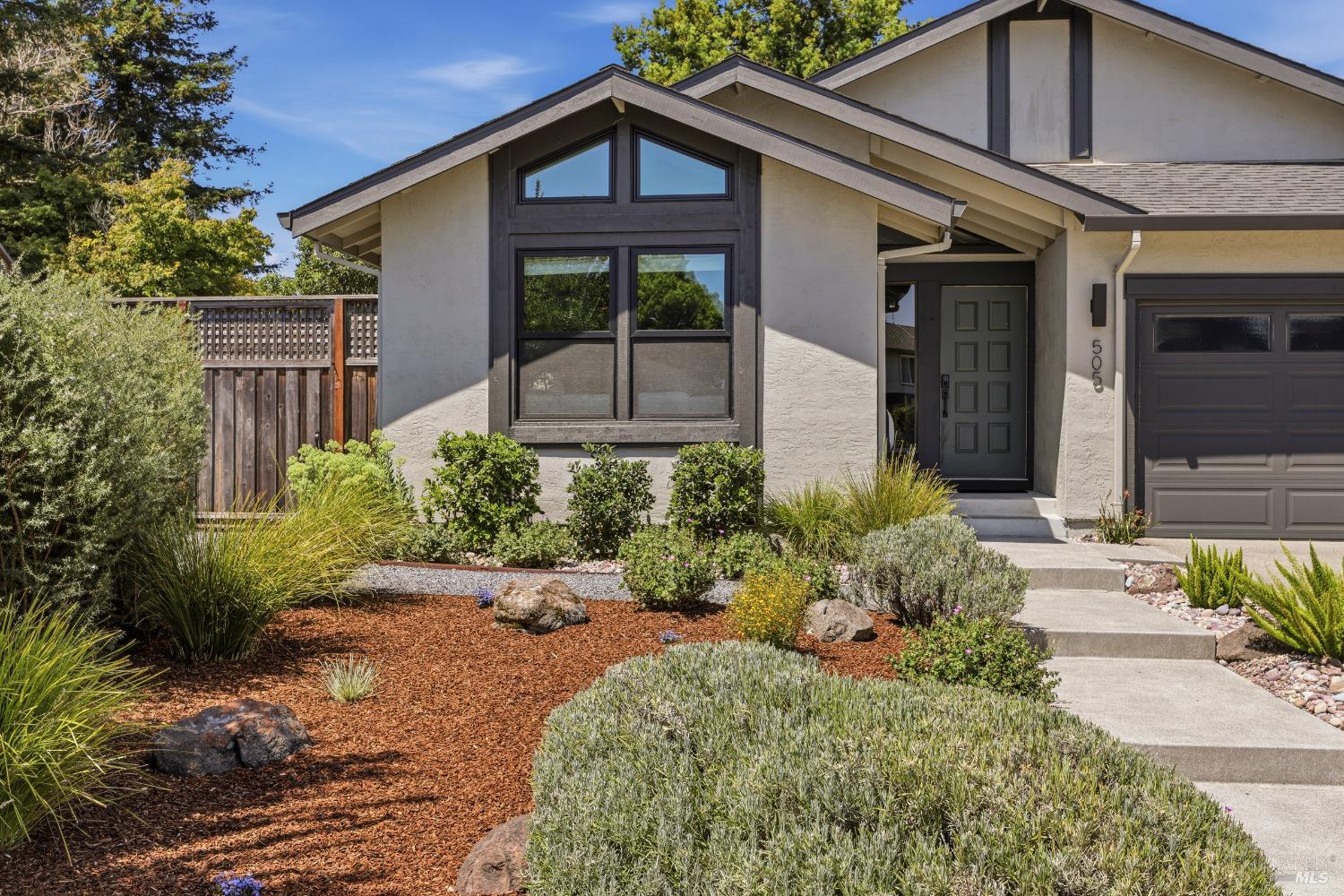 505 Teton Court Petaluma CA 94954