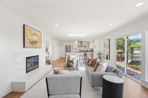 190 Drakewood Place Novato CA 94947