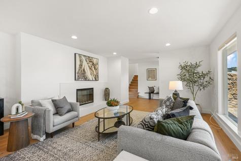 190 Drakewood Place Novato CA 94947