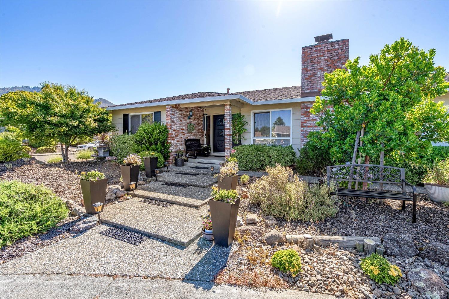 8933 Acorn Place Santa Rosa CA 95409