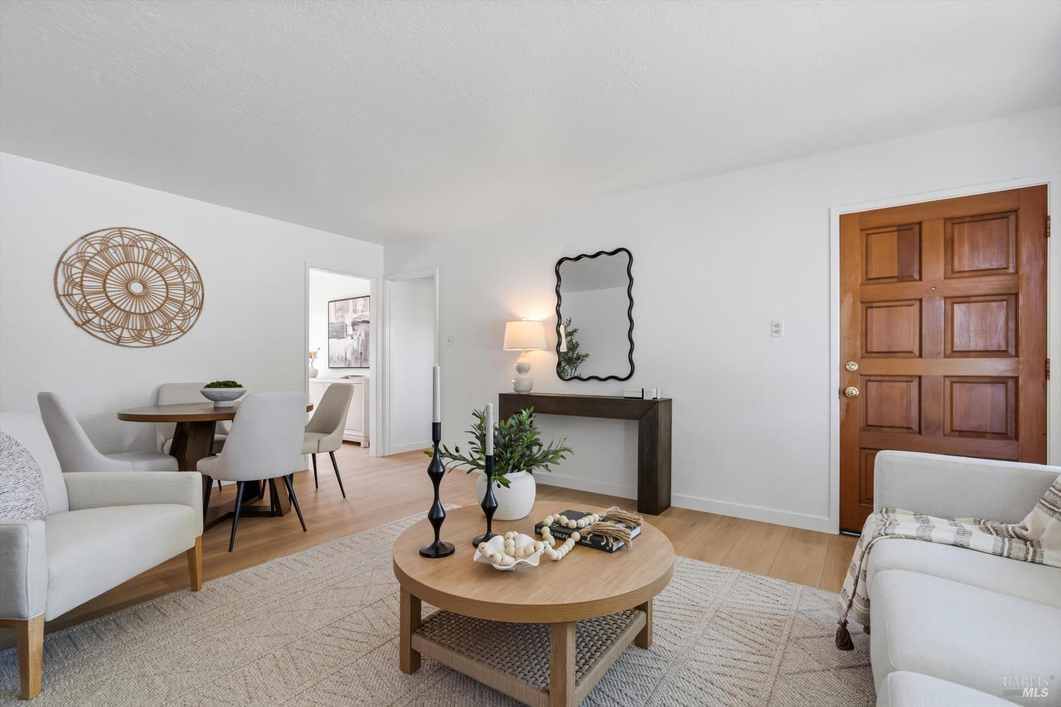 27 Rio Vista Way Petaluma CA 94952