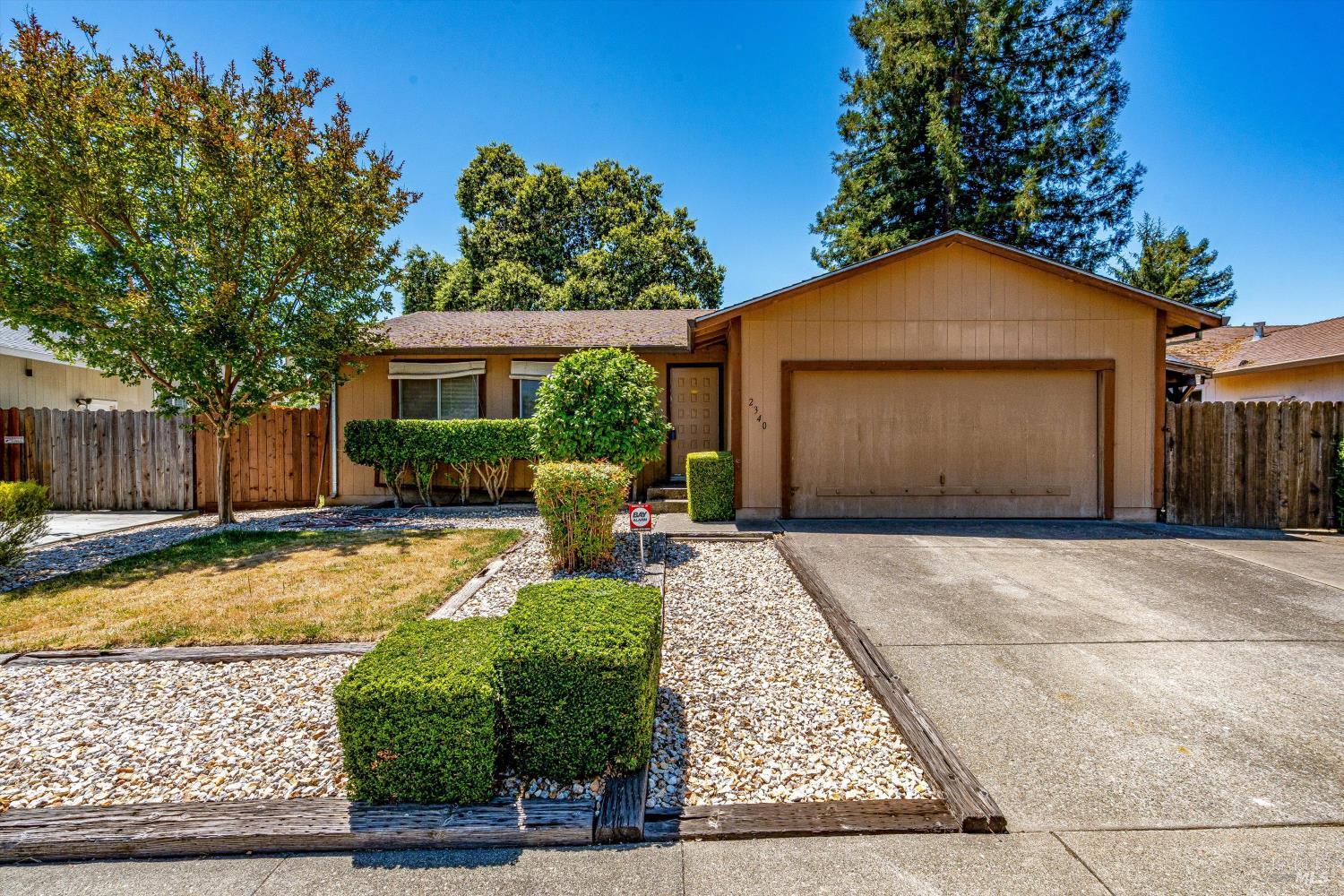 2340 Donna Maria Way Santa Rosa CA 95403