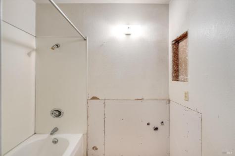 2340 Donna Maria Way Santa Rosa CA 95403