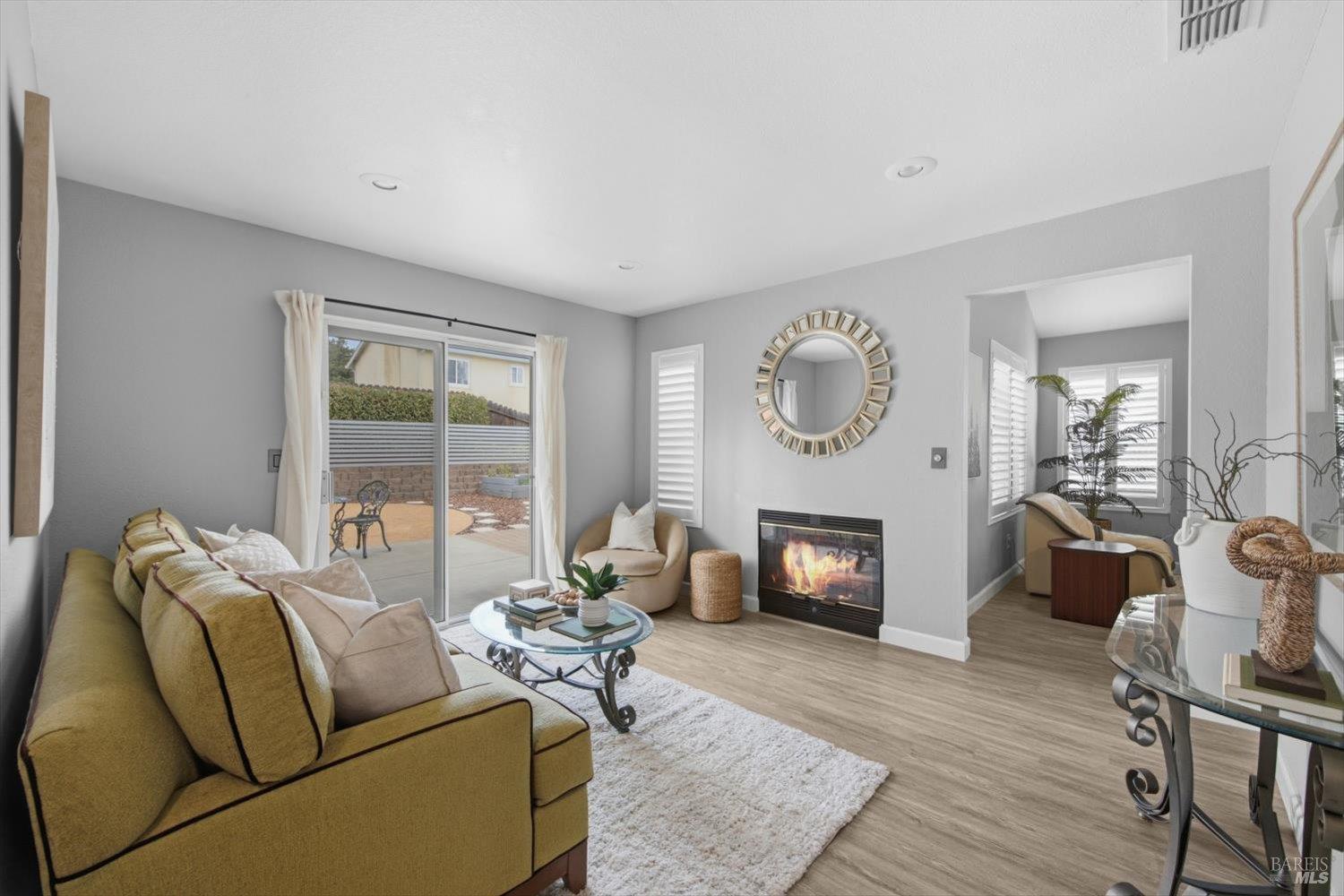 865 Turquoise Street Vacaville CA 95687