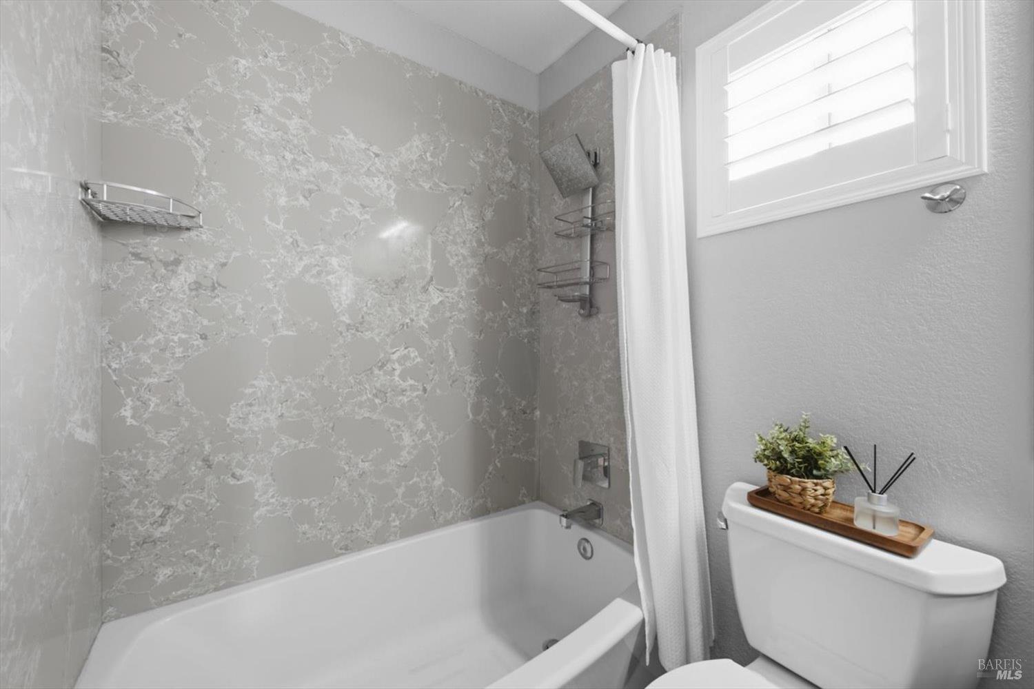 865 Turquoise Street Vacaville CA 95687