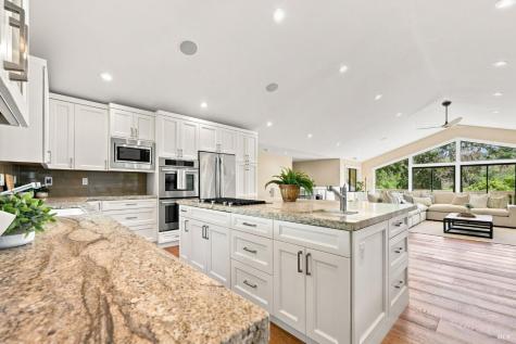 905 Robertson Road Glen Ellen CA 95442