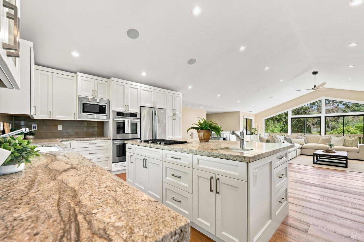 905 Robertson Road Glen Ellen CA 95442