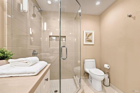 905 Robertson Road Glen Ellen CA 95442