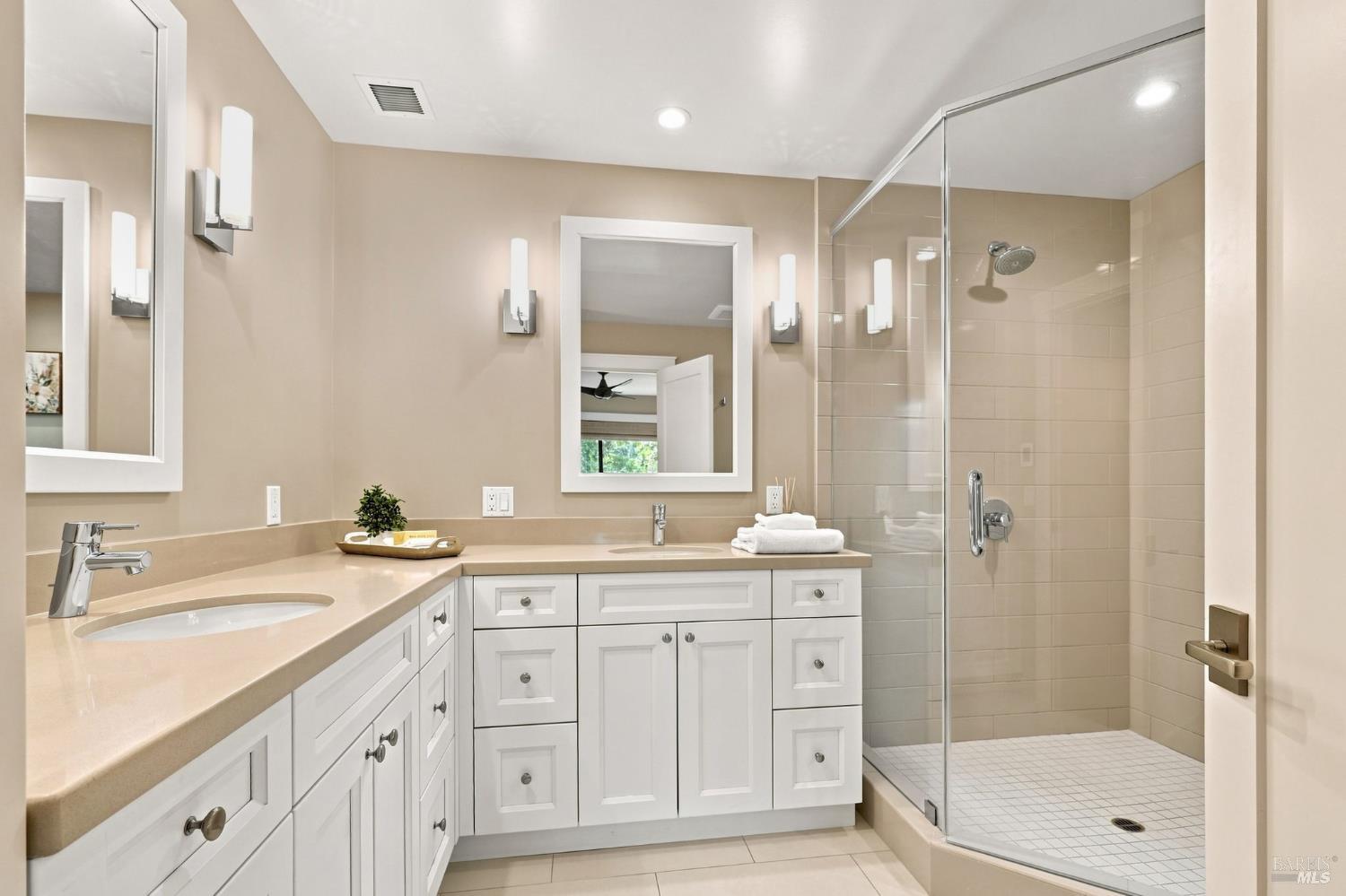 905 Robertson Road Glen Ellen CA 95442