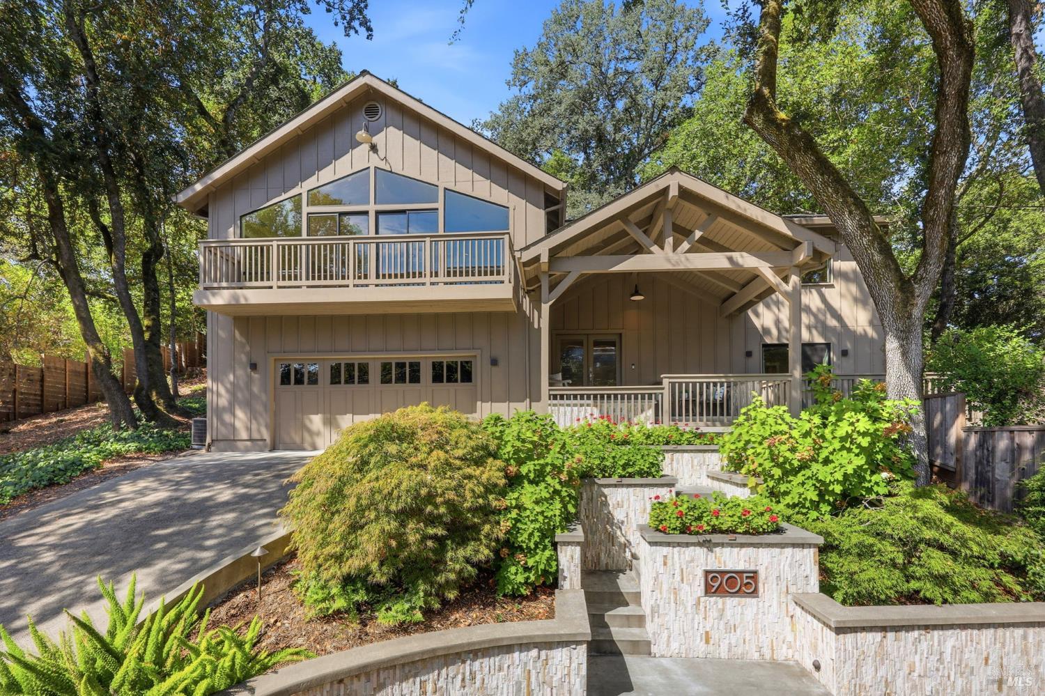 905 Robertson Road Glen Ellen CA 95442
