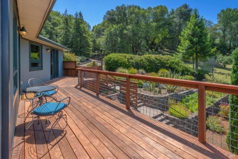 6649 Round Oak Road Penngrove CA 94951