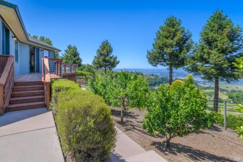 6649 Round Oak Road Penngrove CA 94951
