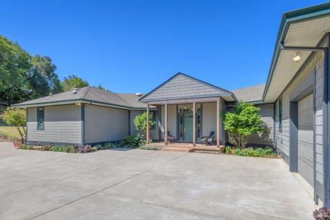 6649 Round Oak Road Penngrove CA 94951