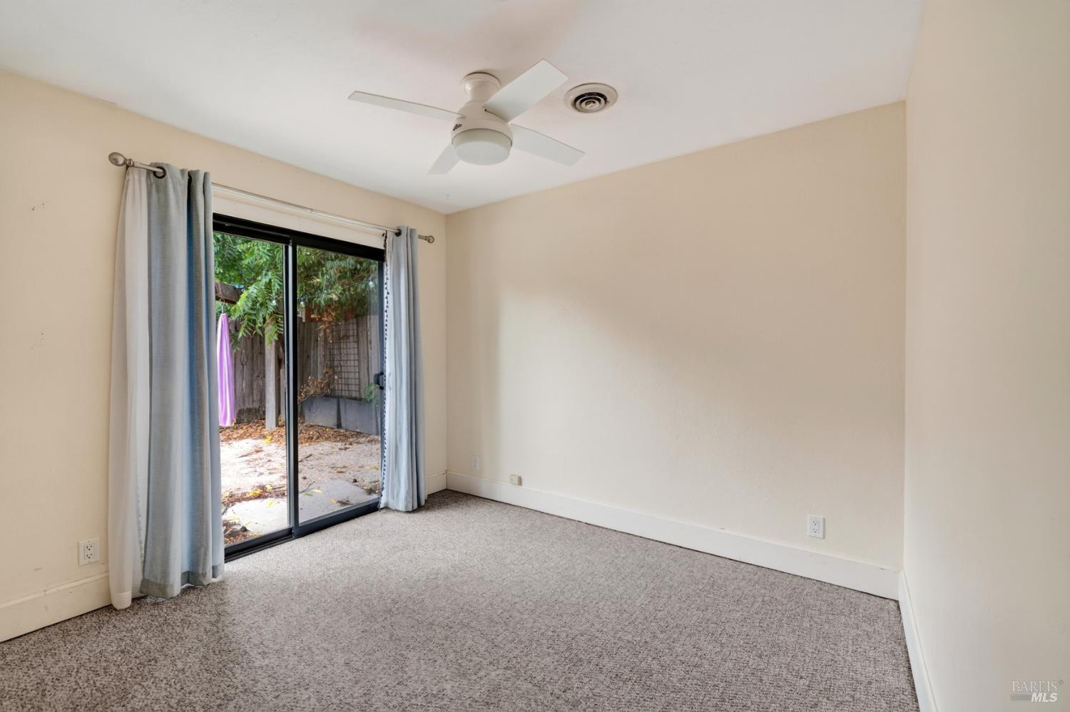 1059 W Standley Street Ukiah CA 95482