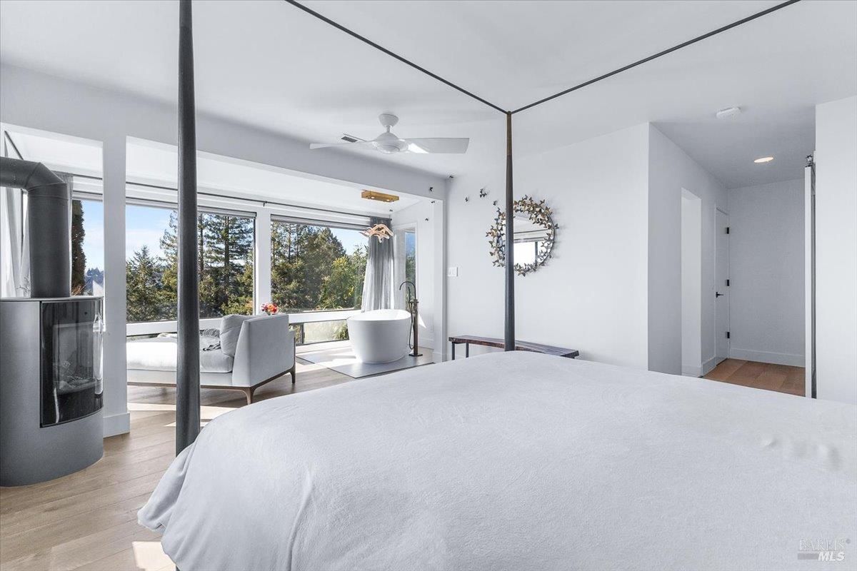 3100 Muniz Ranch Road Jenner CA 95450