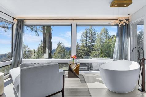 3100 Muniz Ranch Road Jenner CA 95450