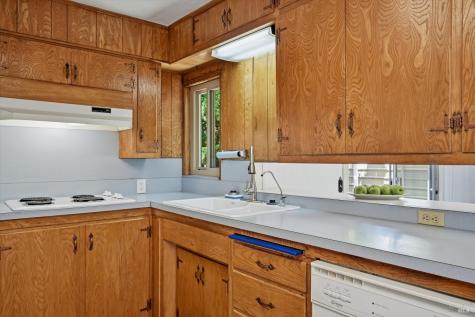 4941 Hansen Drive Santa Rosa CA 95409