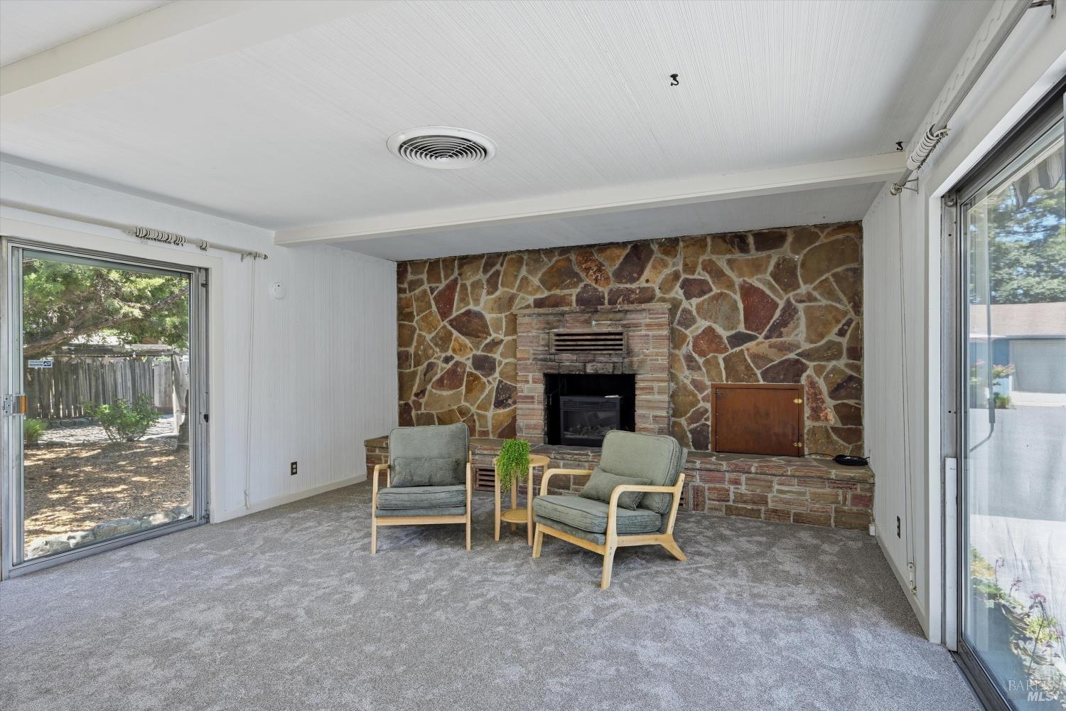 4941 Hansen Drive Santa Rosa CA 95409