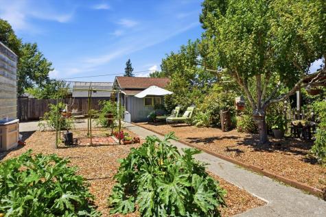 4941 Hansen Drive Santa Rosa CA 95409