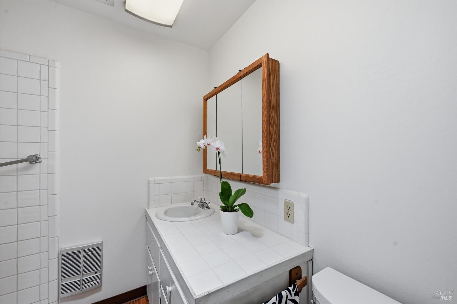 4941 Hansen Drive Santa Rosa CA 95409