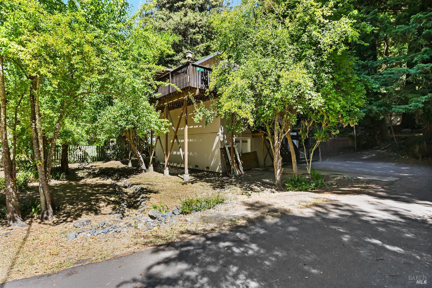 20251 Willow Road Monte Rio CA 95462