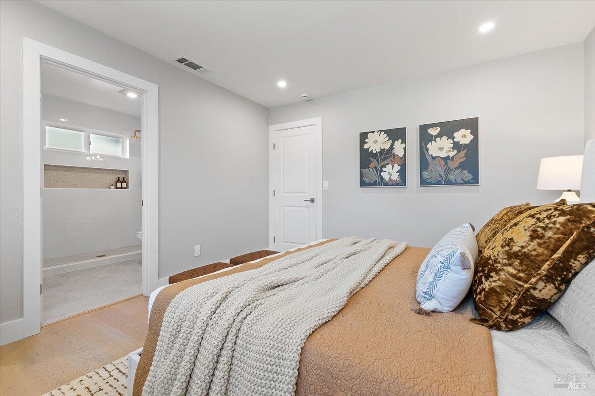 1622 Weaverly Drive Petaluma CA 94954
