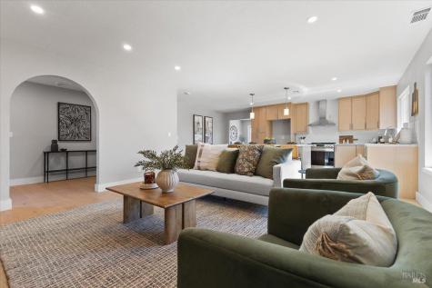 1622 Weaverly Drive Petaluma CA 94954
