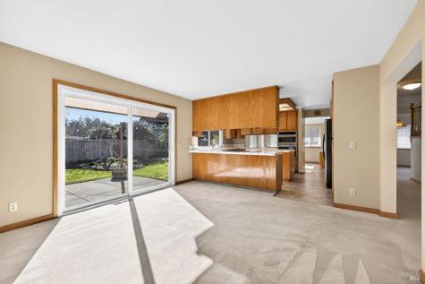 2492 Plum Meadow Court Santa Rosa CA 95404
