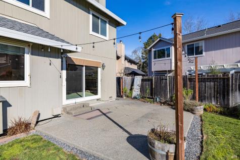 2492 Plum Meadow Court Santa Rosa CA 95404