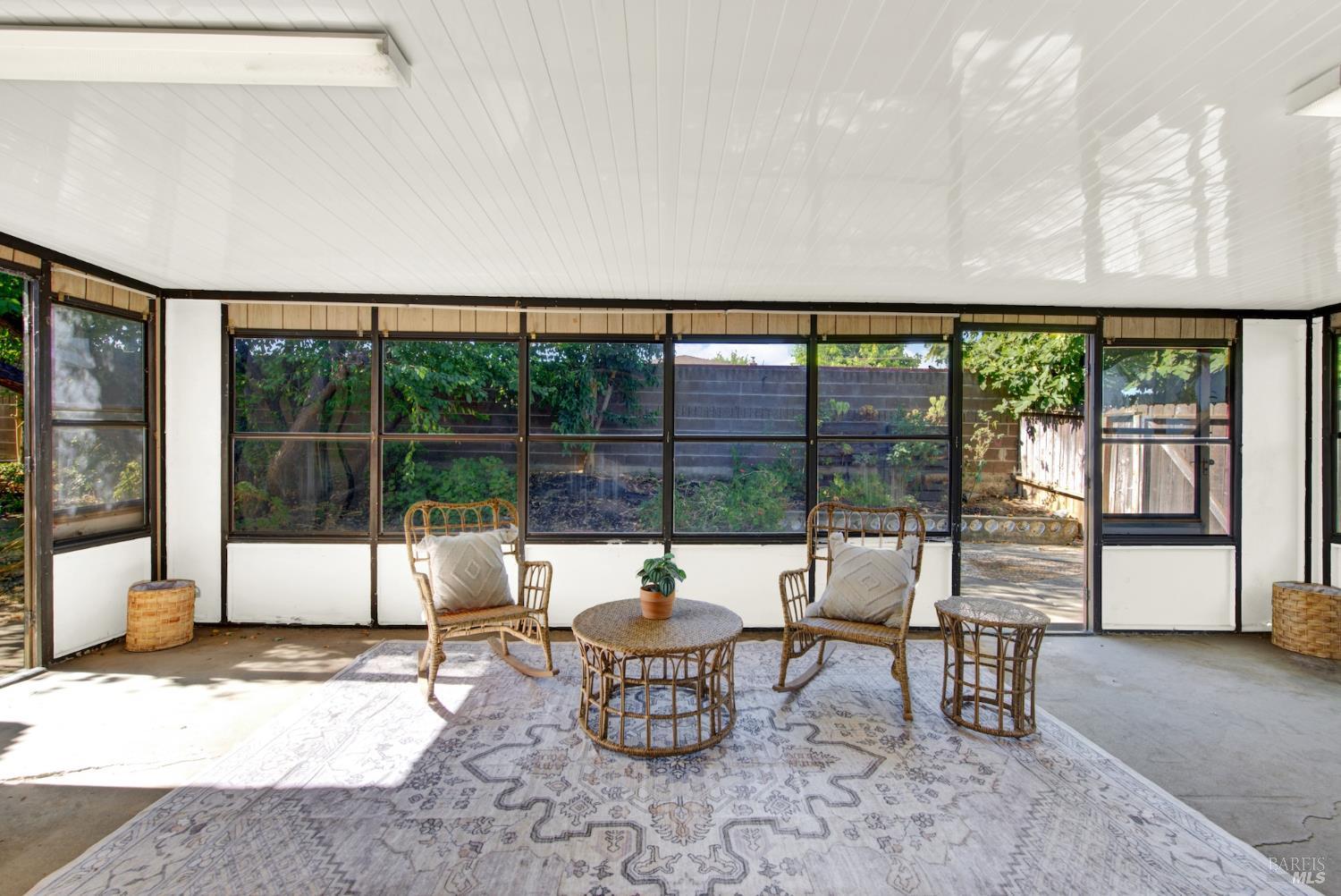 1365 W H Street Dixon CA 95620