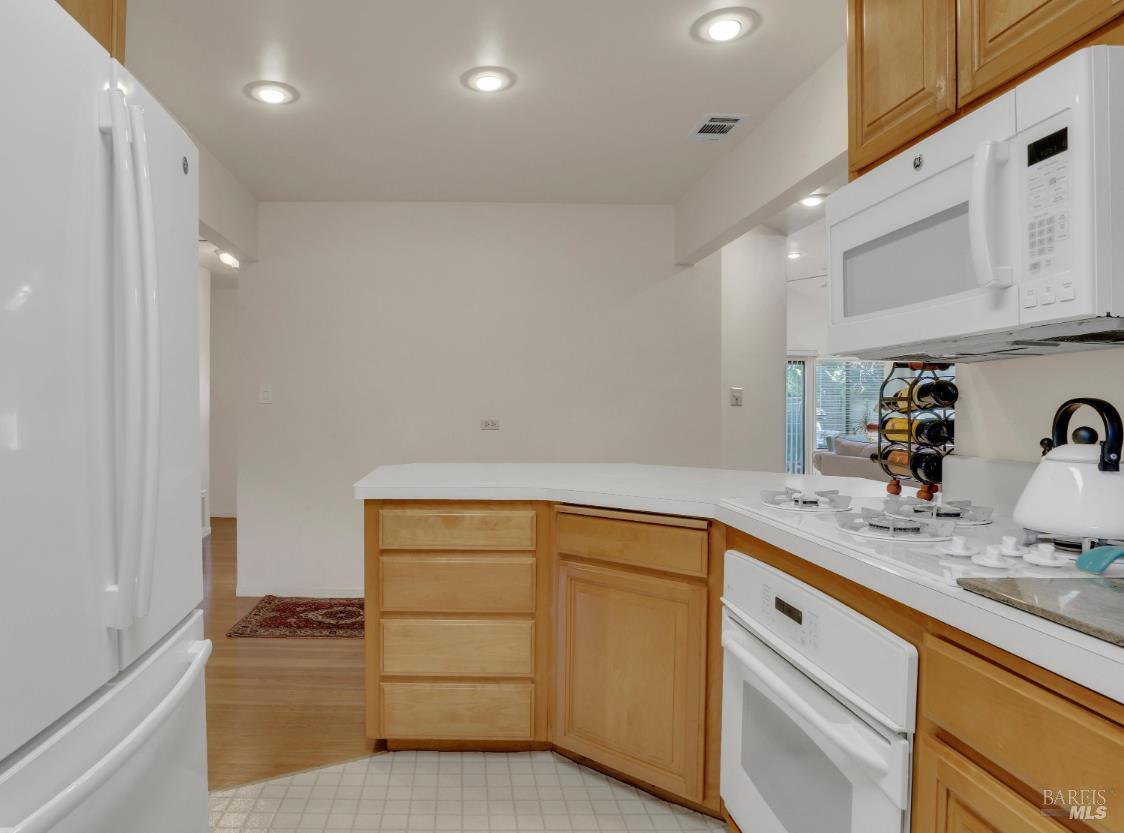 298 Markham Avenue Vacaville CA 95688